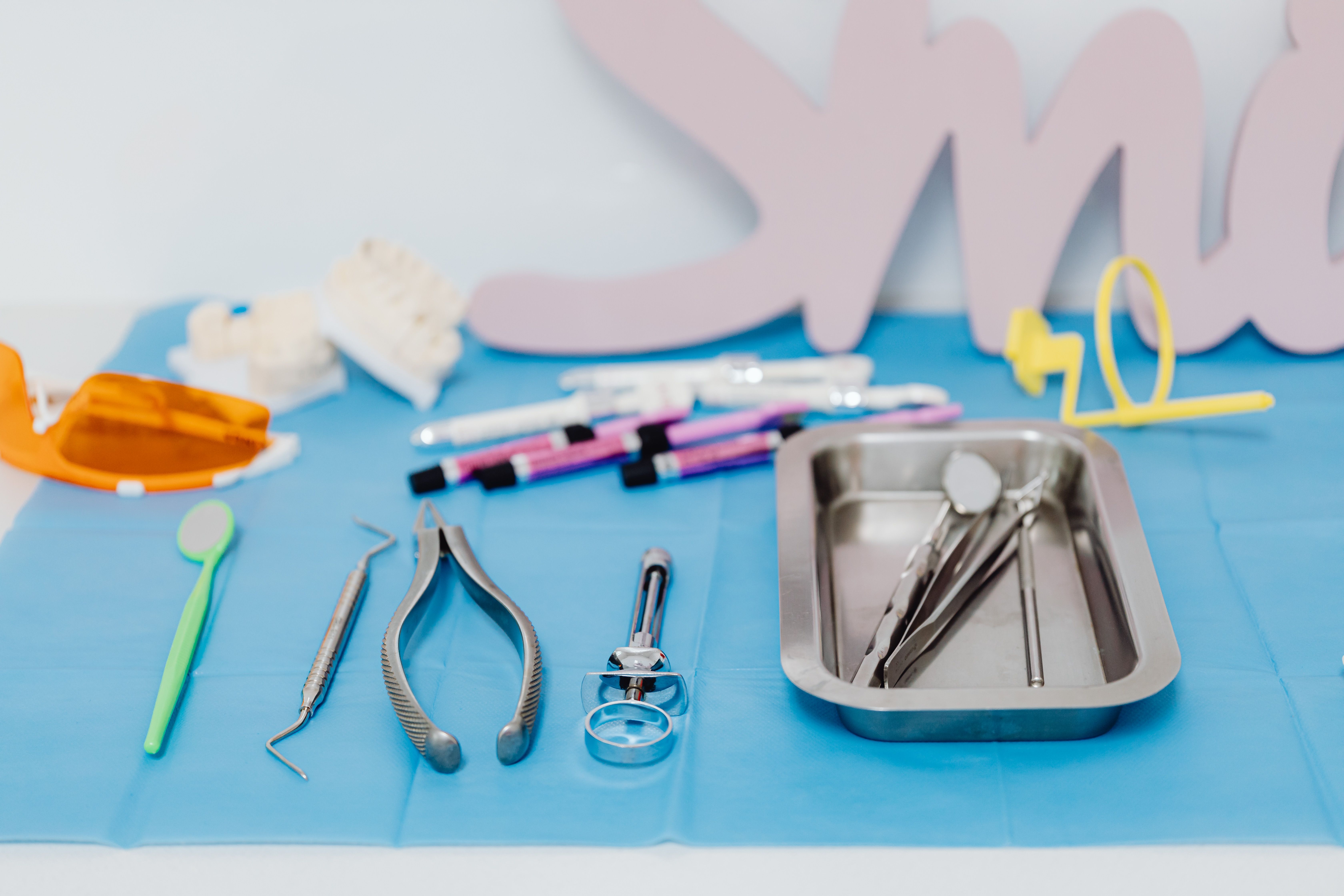 Jak oswoić dziecko z dentystą (wizyta adaptacyjna)